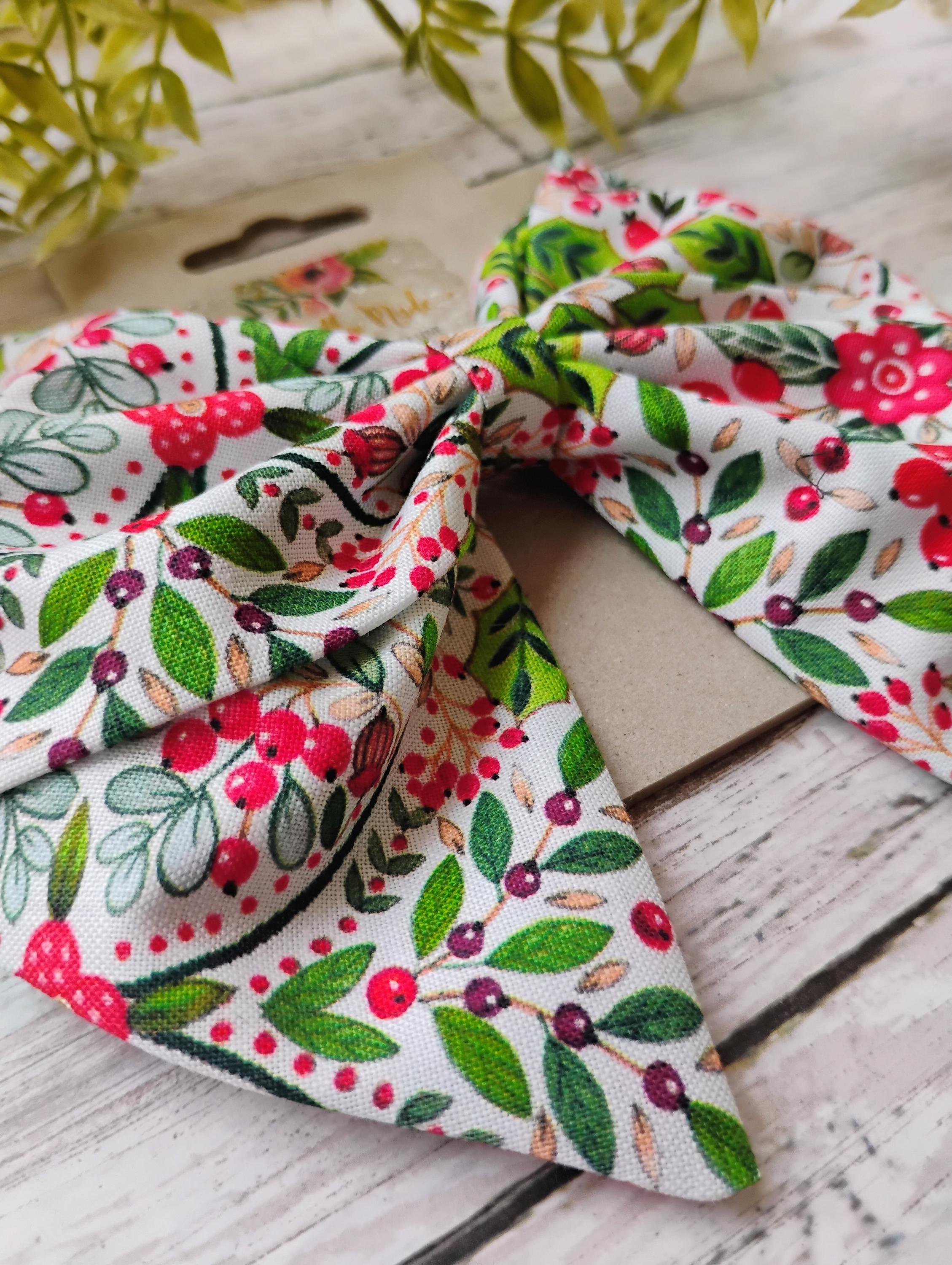 Holiday Holly Hair Bow: Christmas Damask Cotton Ornament