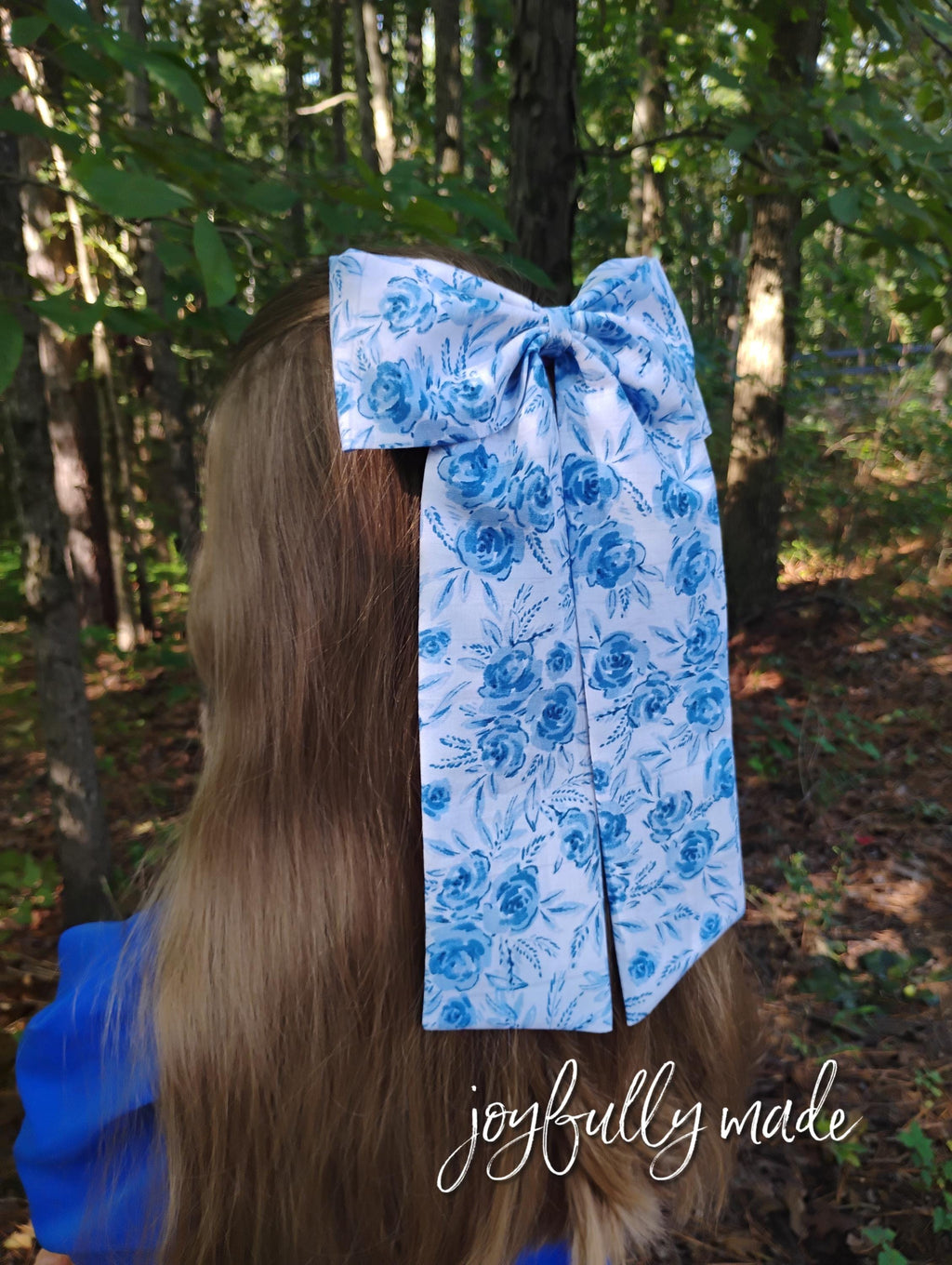 Jumbo Blue Toile Hair Bow: Large Sailor Bow with Alligator Clip